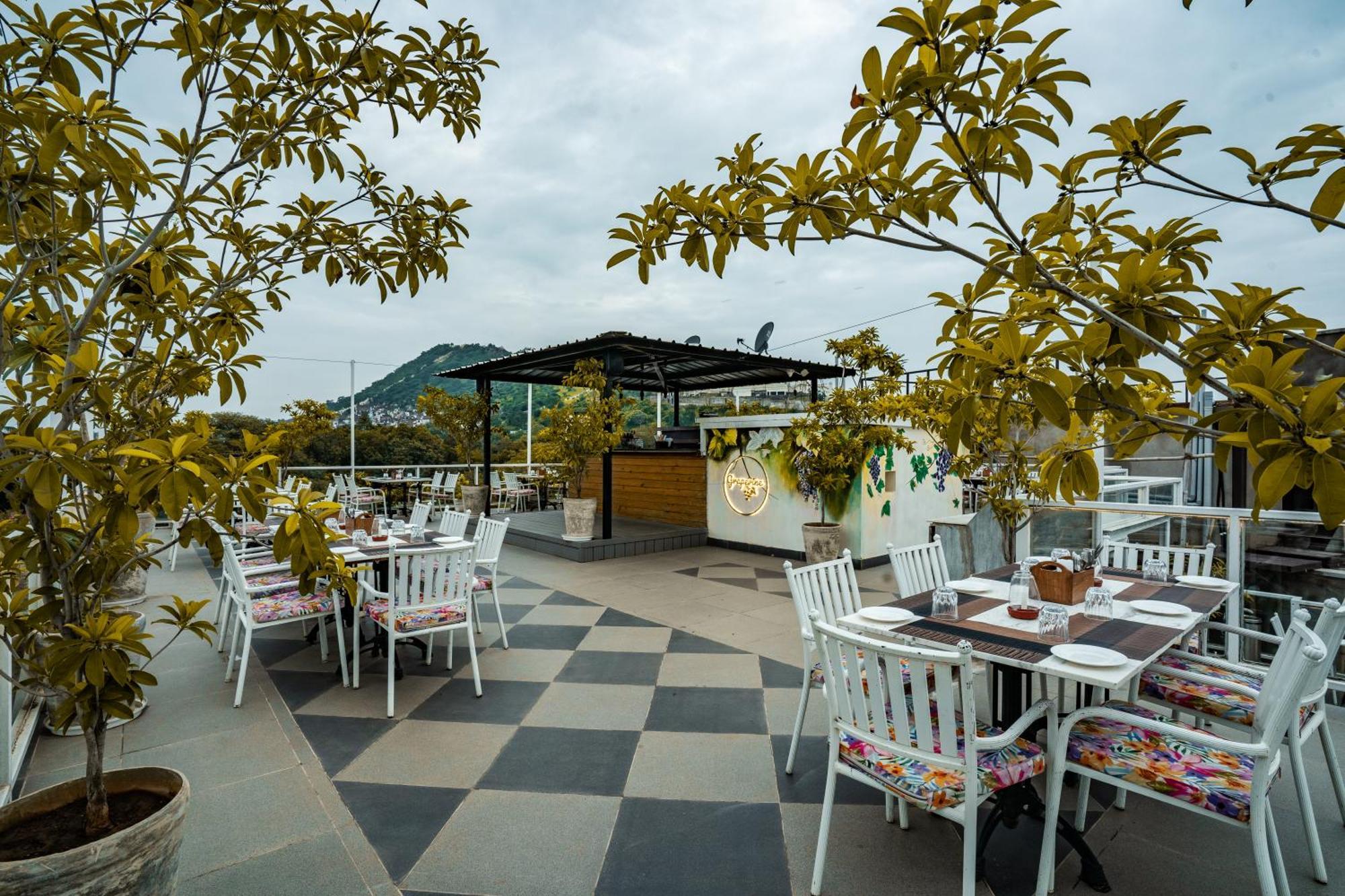 Tripli Hotels Shiv Villas أُودايبور المظهر الخارجي الصورة